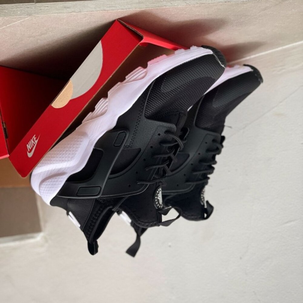 Nike Air Huarache Ultra Black/White